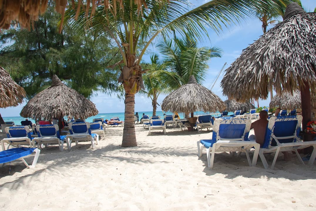 Hotelowa plaża Bahia Principe Luxury Esmeralda