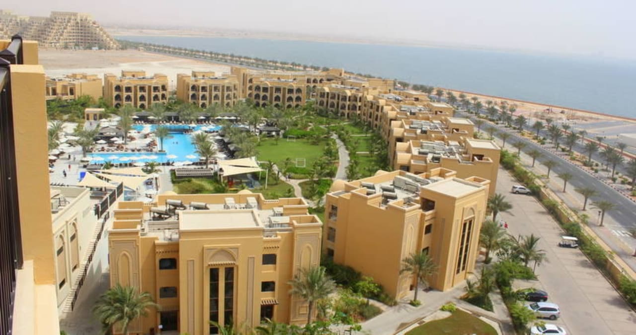 Aussicht 9. Stock DoubleTree by Hilton Resort & Spa Marjan Island