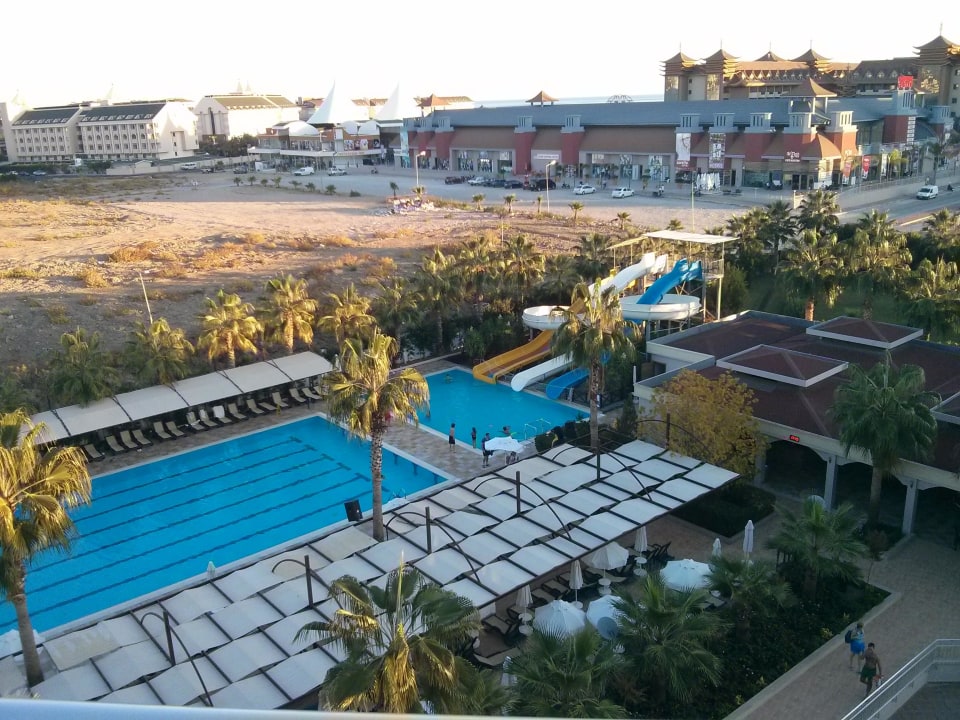 Pool Hane Family Resort