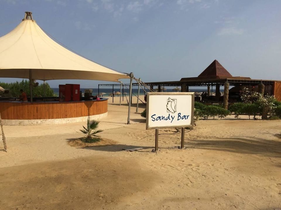 Sandy Bar Hotel Gorgonia Beach Resort