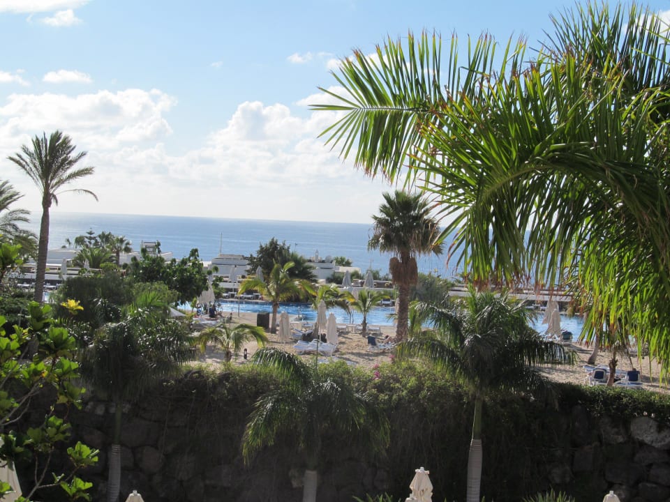 Ausblick Richtung Hafen Hotel Costa Calero