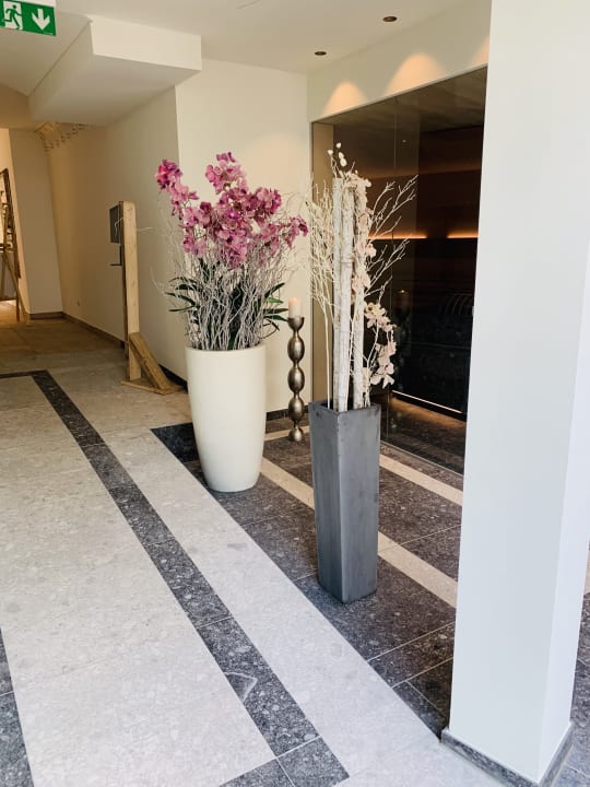 Sonstiges Wellnesshotel ...liebes Rot-Flüh