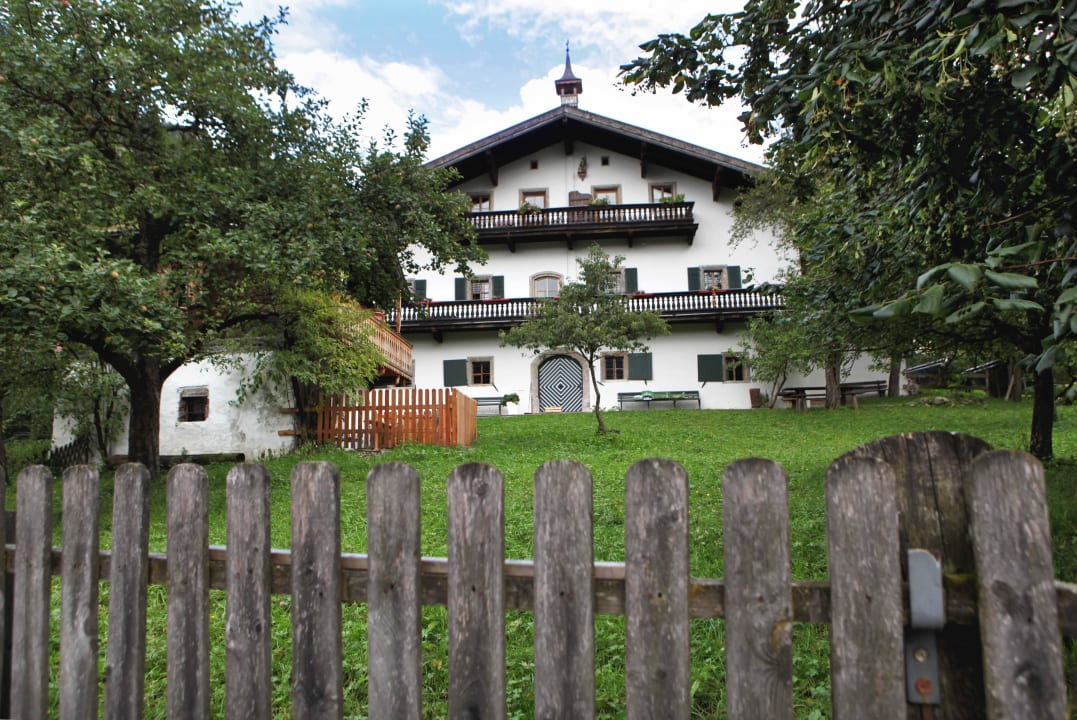 Haus von vorne Biobauernhof Walchengut