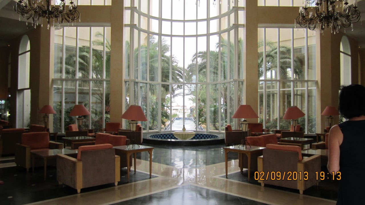Lobby Iberostar Waves Averroes