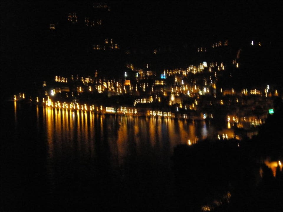 Blick von der Terrasse auf den Gardasee Centro Vacanze La Limonaia