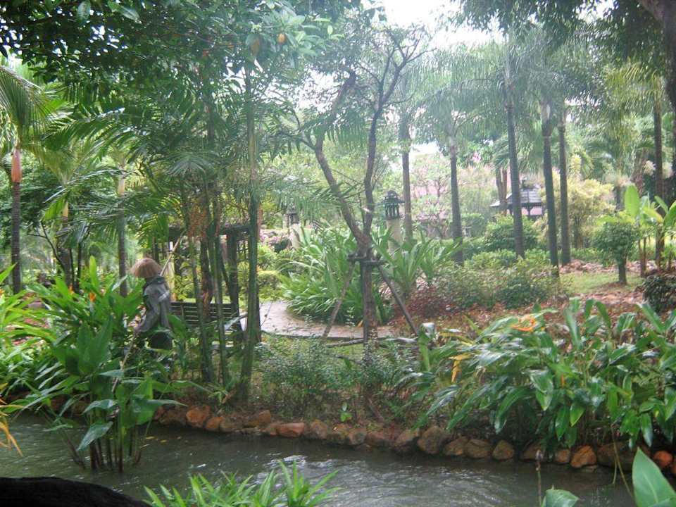 Gartenanlage Annika Koh Chang