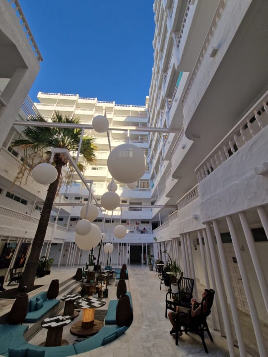 Außenansicht Hotel Gold by Marina