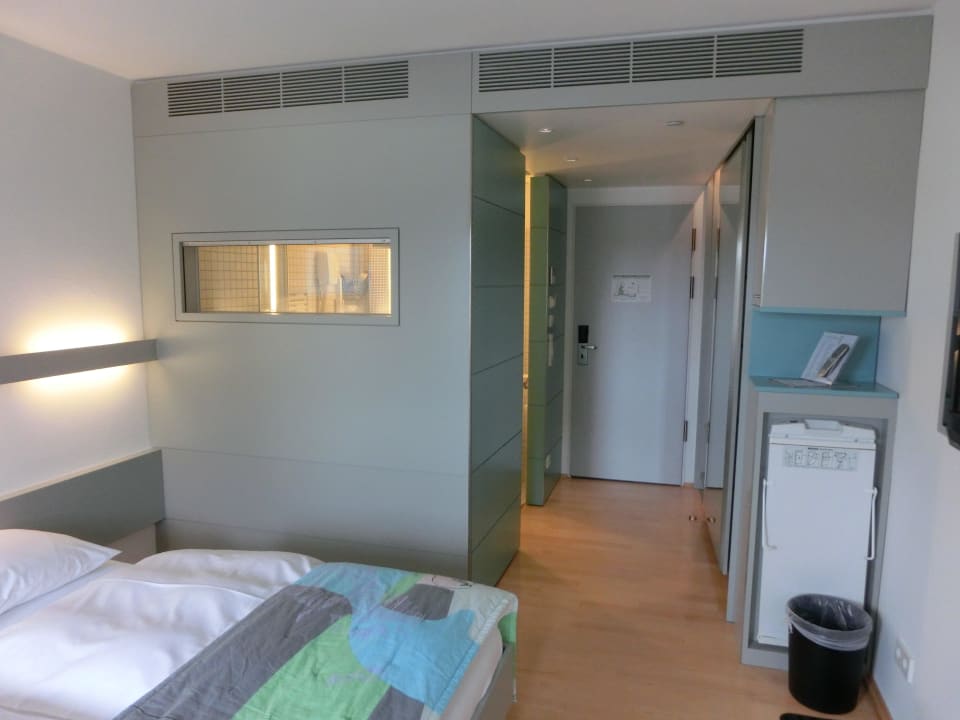 Zimmer und Flur Hotel Berliner Hof