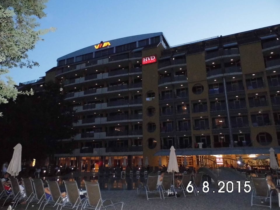 Holel am Abend HVD Viva Club Hotel