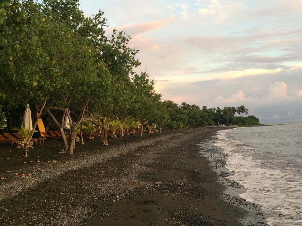 Strand Hotel Matahari Beach Resort & Spa