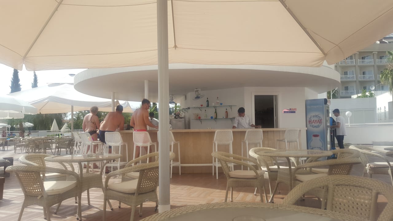 Gastro Laguna Beach Alya Resort & Spa Hotel