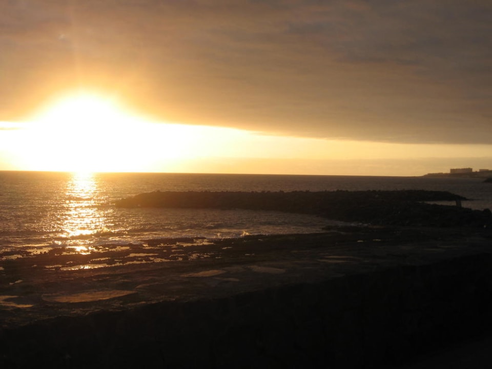 Plaża nocą Ole Tropical Tenerife