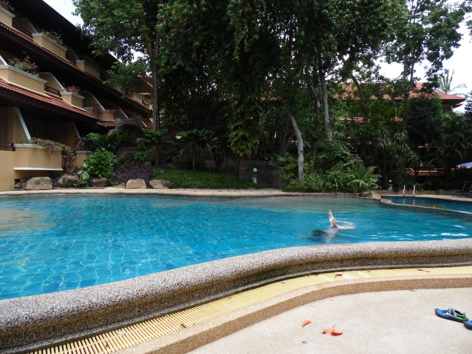 Der Gartenpool The Fair House Beach Resort