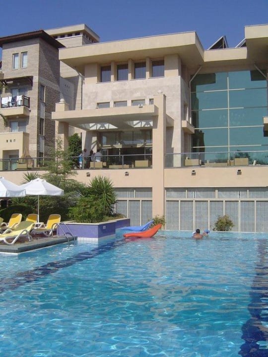 Kleiner Poolbereich TUI BLUE Xanthe