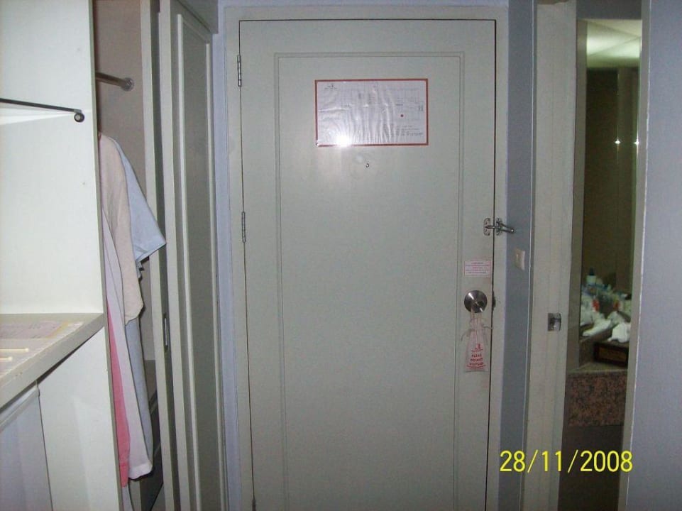 Zimmertür Hotel Phuket Merlin