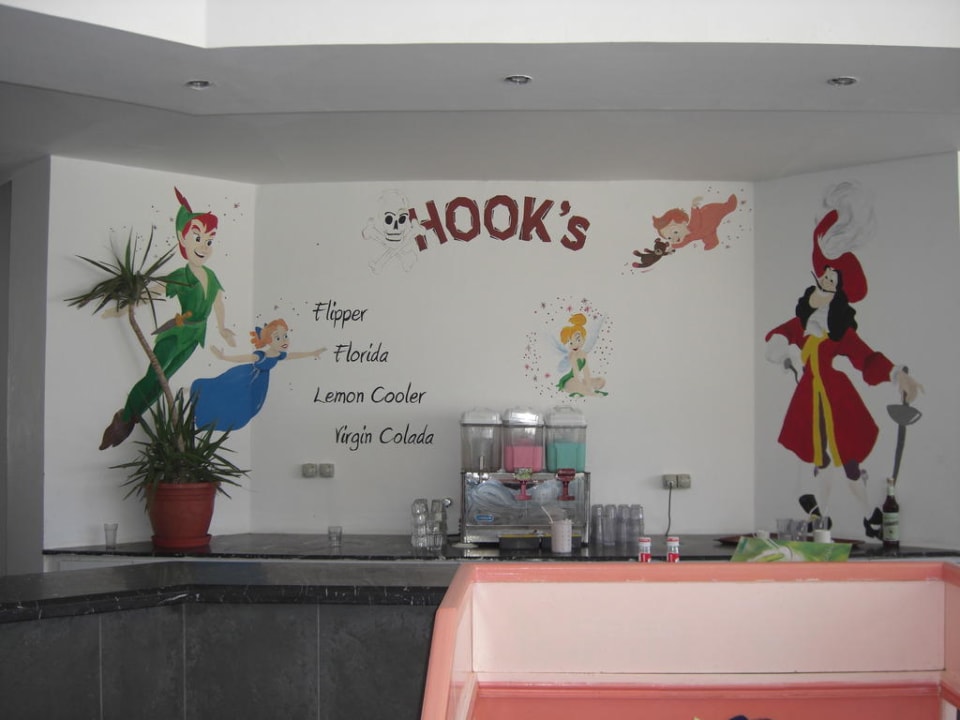 Kinderbar an der Poolbar  Cleopatra Luxury Resort Makadi Bay