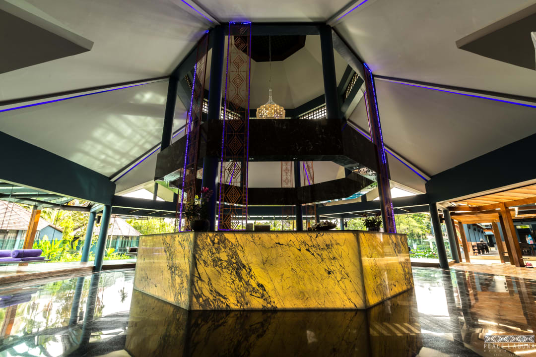 Lobby Peace Laguna Resort and Spa