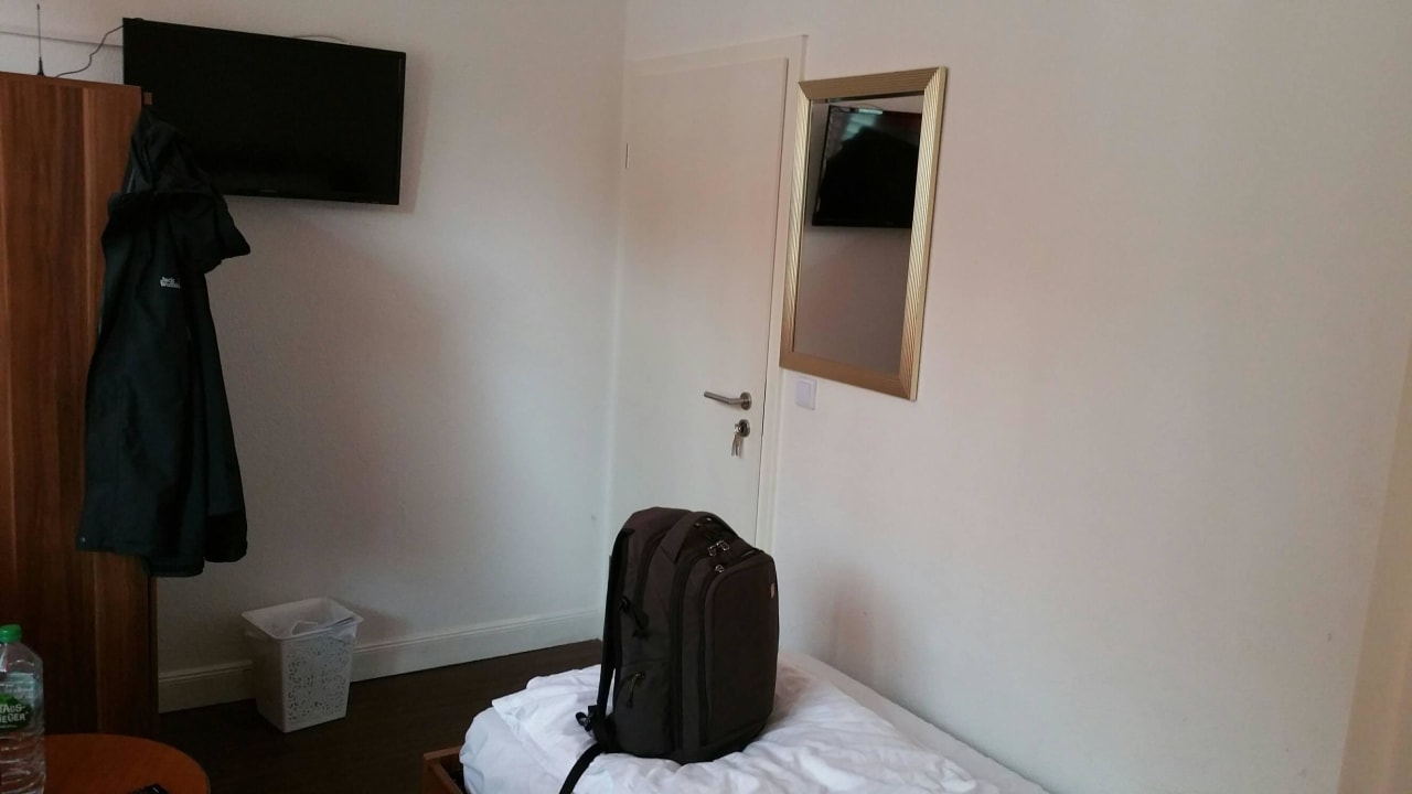 Eingang Elbgalerie Hotel