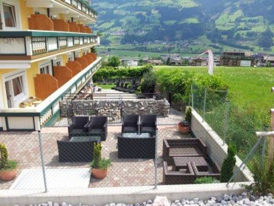 Blick in den Schlösselgarten Hotel Kohlerhof