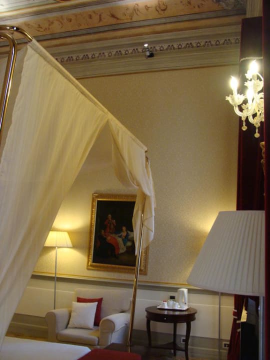 Himmelbett Hotel Ruzzini Palace