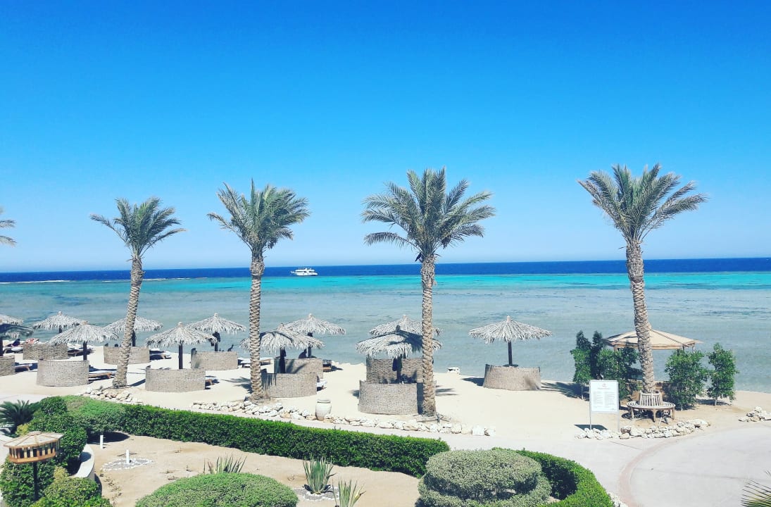 Strand The Breakers Diving & Surfing Lodge