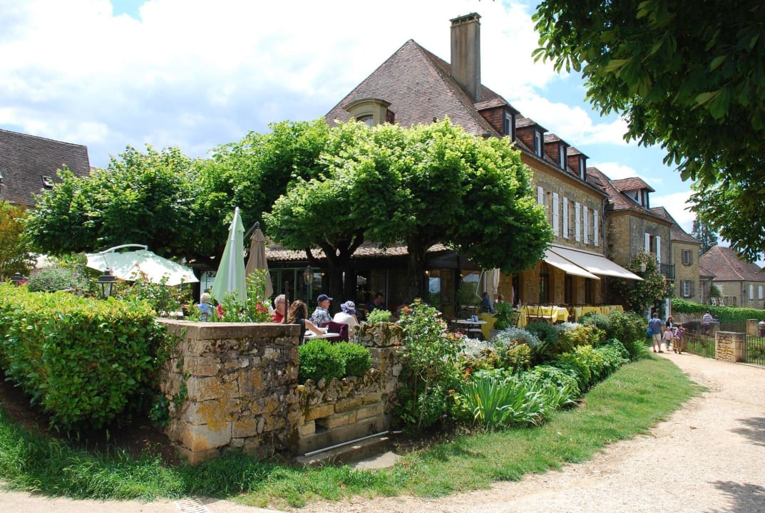 Hotel vom Aussichtspunkt gesehen Hotel L'Esplanade