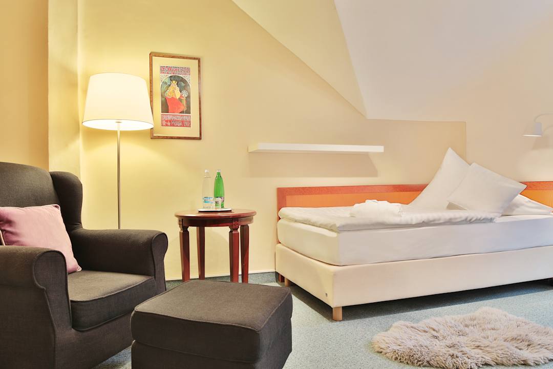 Zimmer Hotel Villa Regent