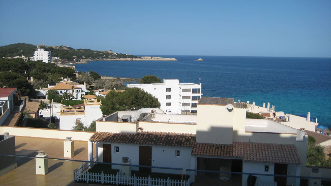 Vom Balkon im 7.Stock mit seitlichem Meerblick Son Moll Sentits Hotel & Spa