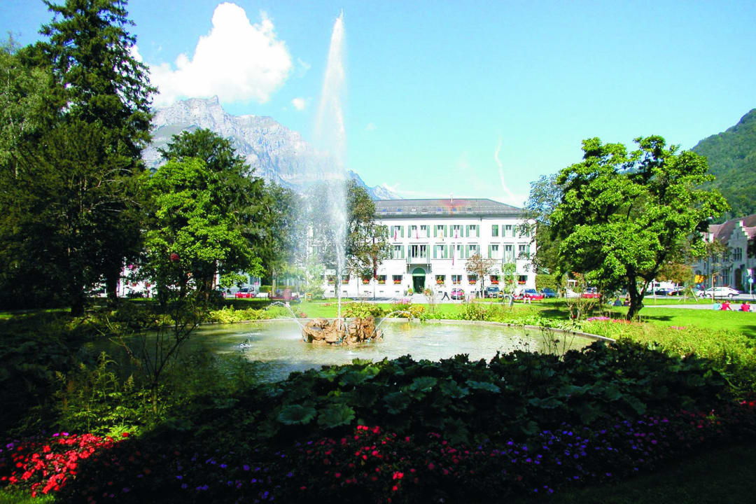 Ansicht Süden Hotel Glarnerhof