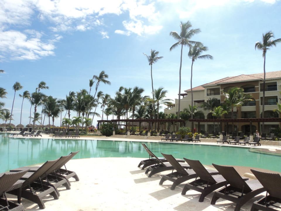 Ein weiterer Pool Dreams Royal Beach Punta Cana