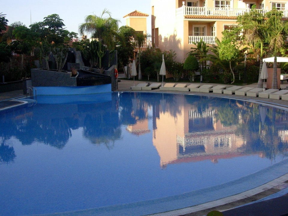 Kleiner Pool Hotel El Duque