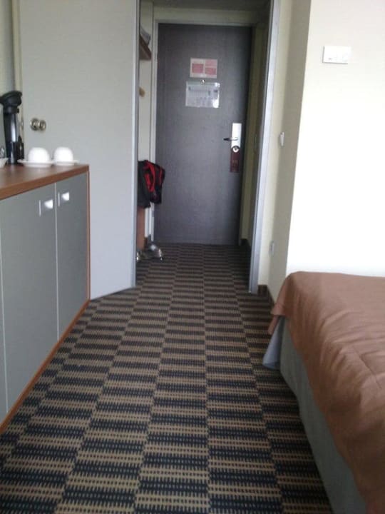 Zimmer mit Zwischentür Mercure Hotel Hamburg City