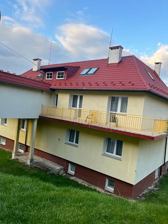 Außenansicht Klinika Młodości Medical SPA