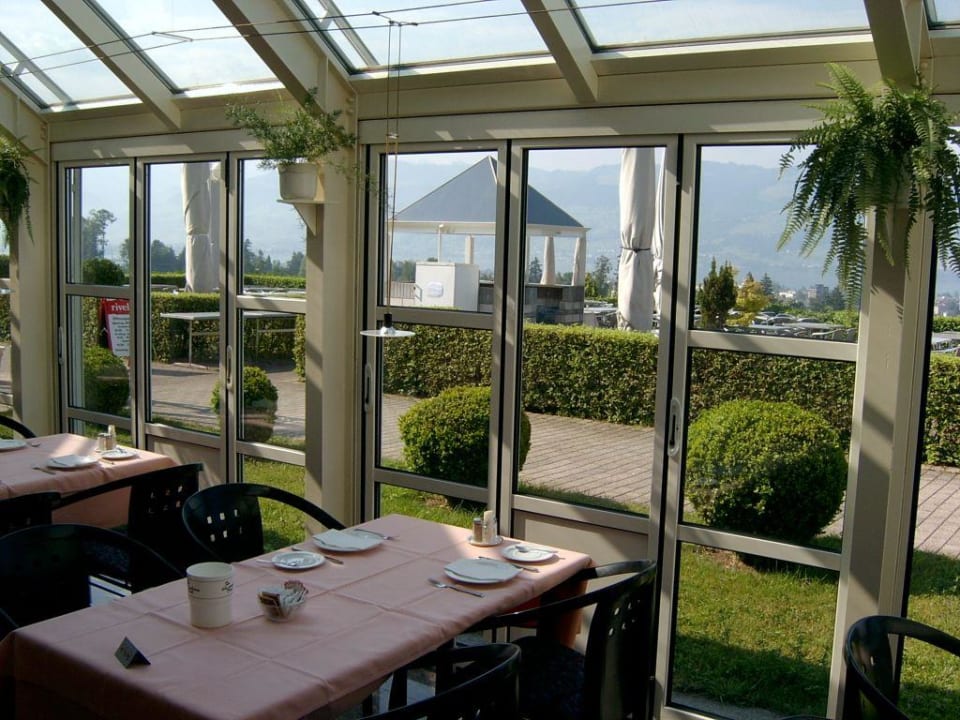 Restaurant mit Frühstückgedeck Gasthof Frohberg