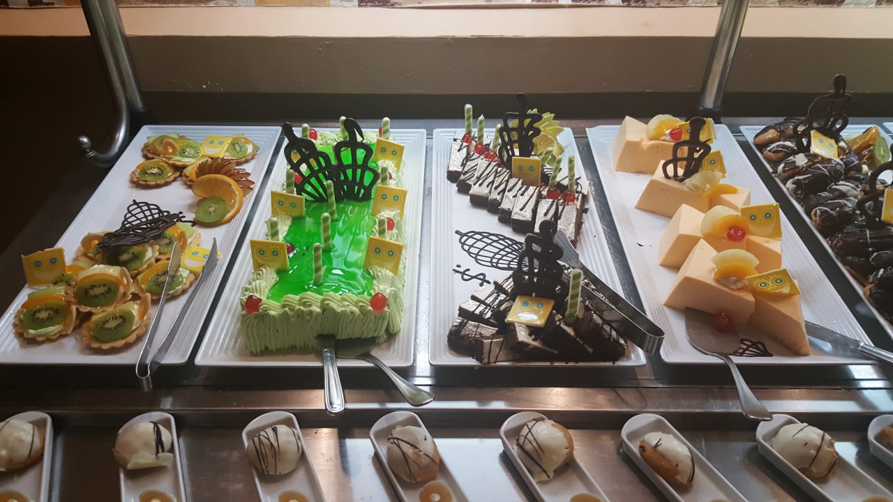 Gastro Three Corners Sea Beach Resort