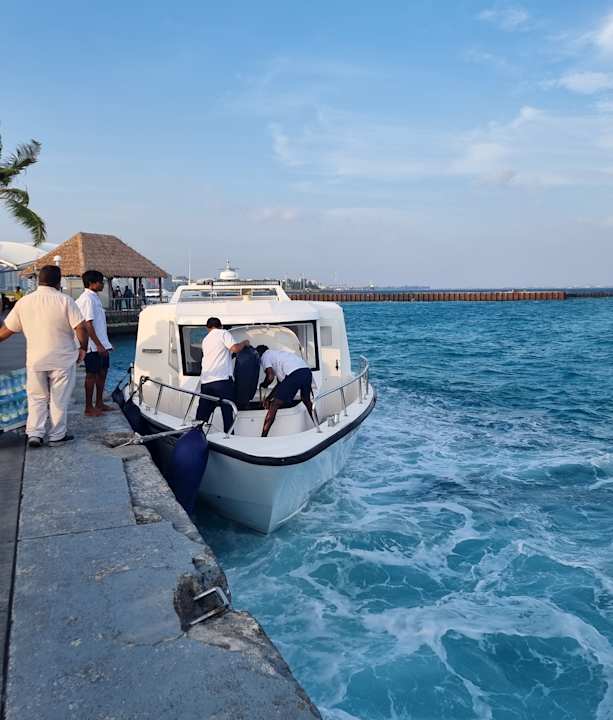 Außenansicht Meeru Maldives Resort Island