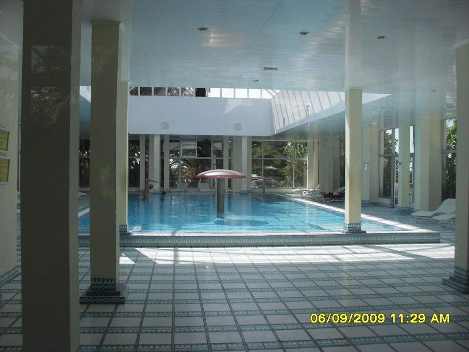 Hallenbad Movie Gate Miramar