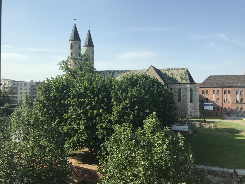 Ausblick Motel One Magdeburg