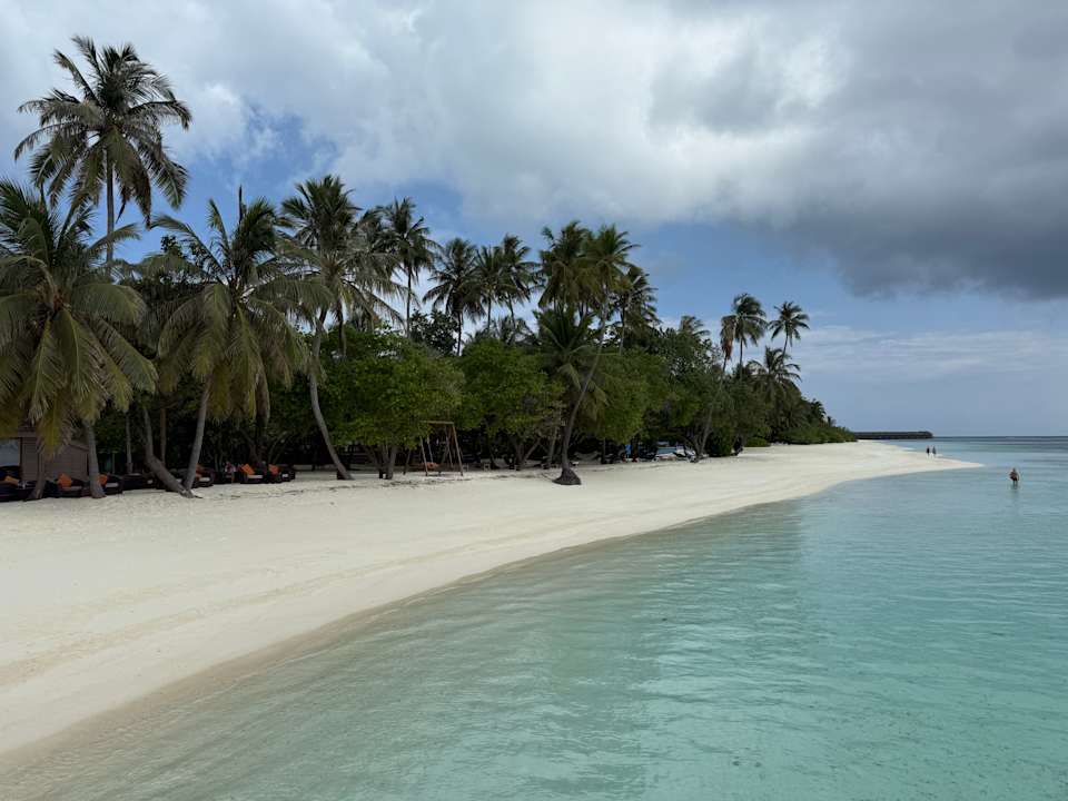 Strand Meeru Maldives Resort Island