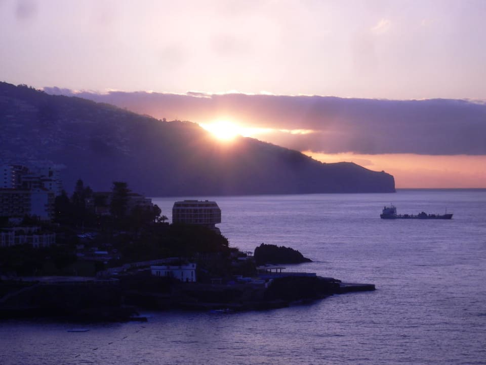 Sonnenaufgang Ausblick Zimmer Hotel Madeira Regency Cliff