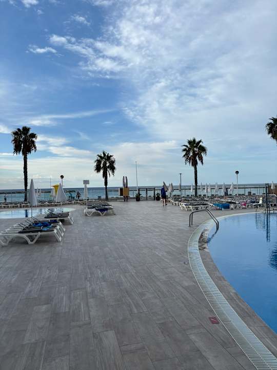 Pool Hotel Best Maritim