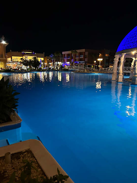 Pool Titanic Beach Spa & Aqua Park