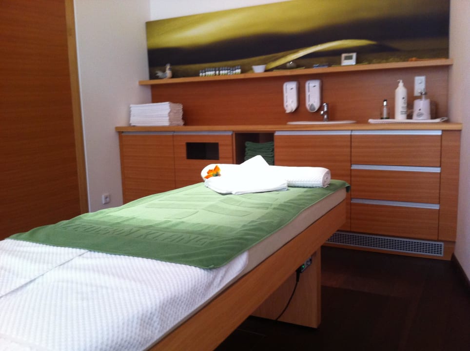 Massageraum Spa Hotel Zedern Klang
