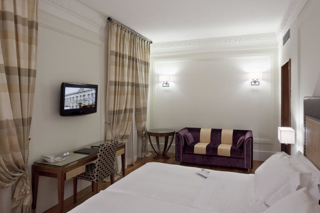 Executive Room UNAHOTELS  Decò Roma