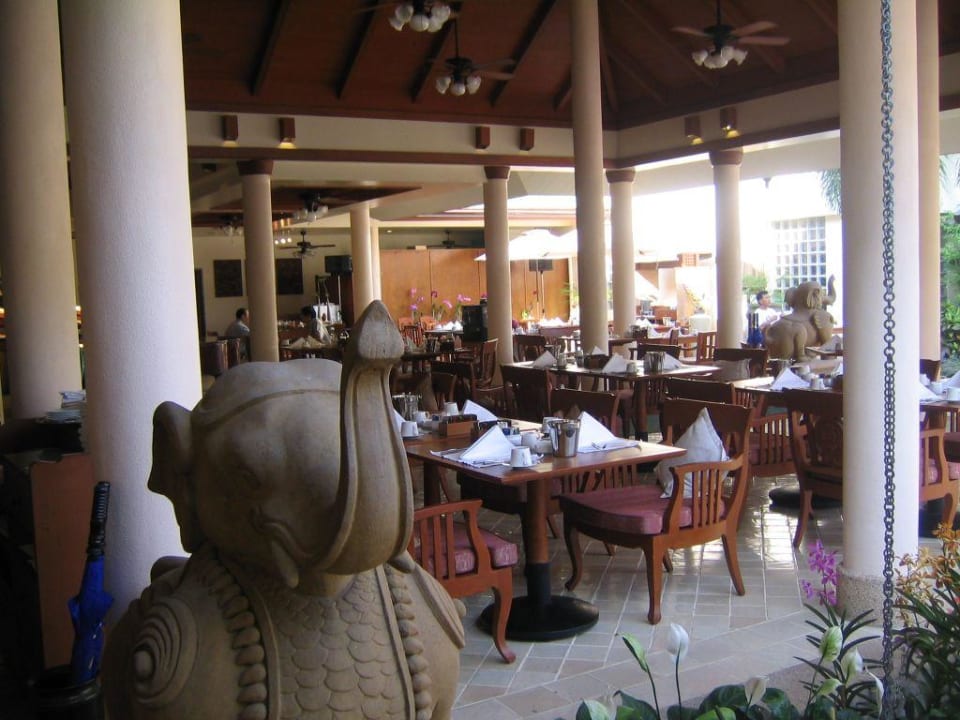 Busakorn Wing Holiday Inn Resort Phuket