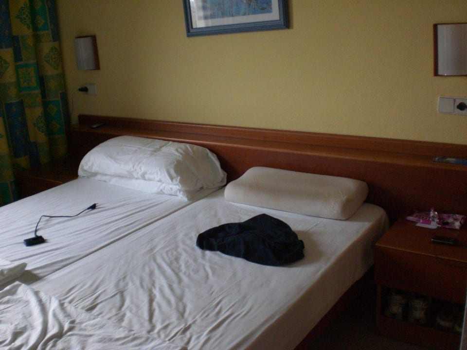 Schlafzimmer Aparthotel Ciudad Laurel