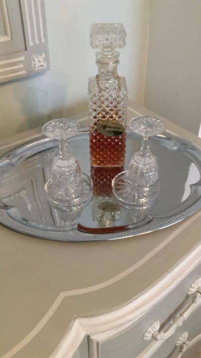 J. Geffcken - der kleine Schluck für zwischendurch Hotel Palais Esplanade Hamburg