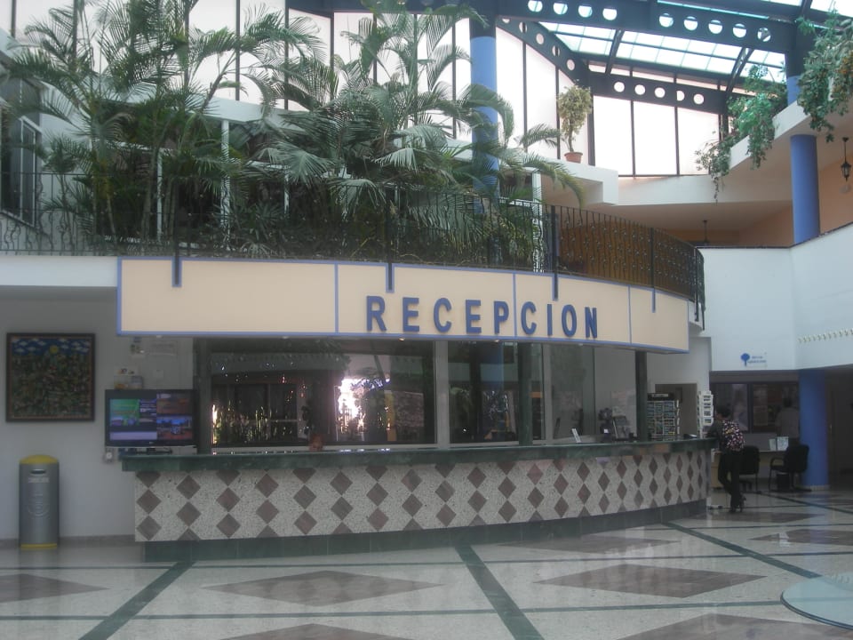 Ein- und auschecken Club Hotel Drago Park