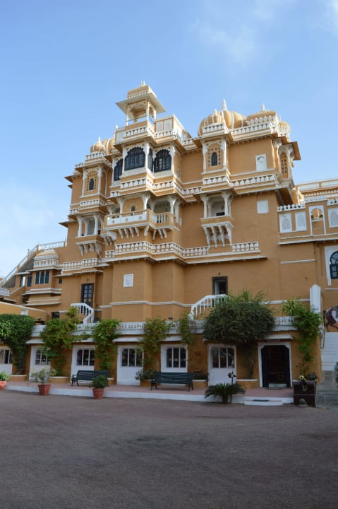 Hotel von außen Hotel Deogarh Mahal