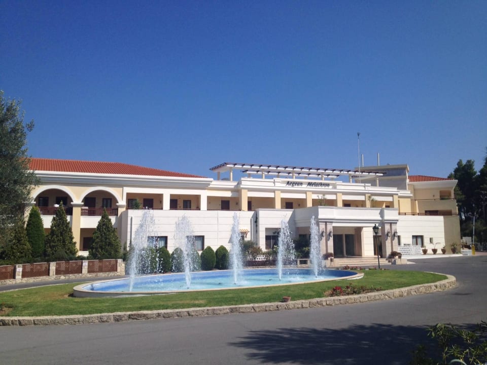 Zweites Haupthaus mit SPA  Aegean Melathron Thalasso Spa Hotel